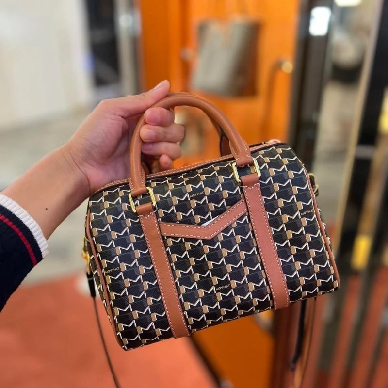 48h Mini Travel Boston Bag Wom - огляд і ціна Travel Accessories Luxury