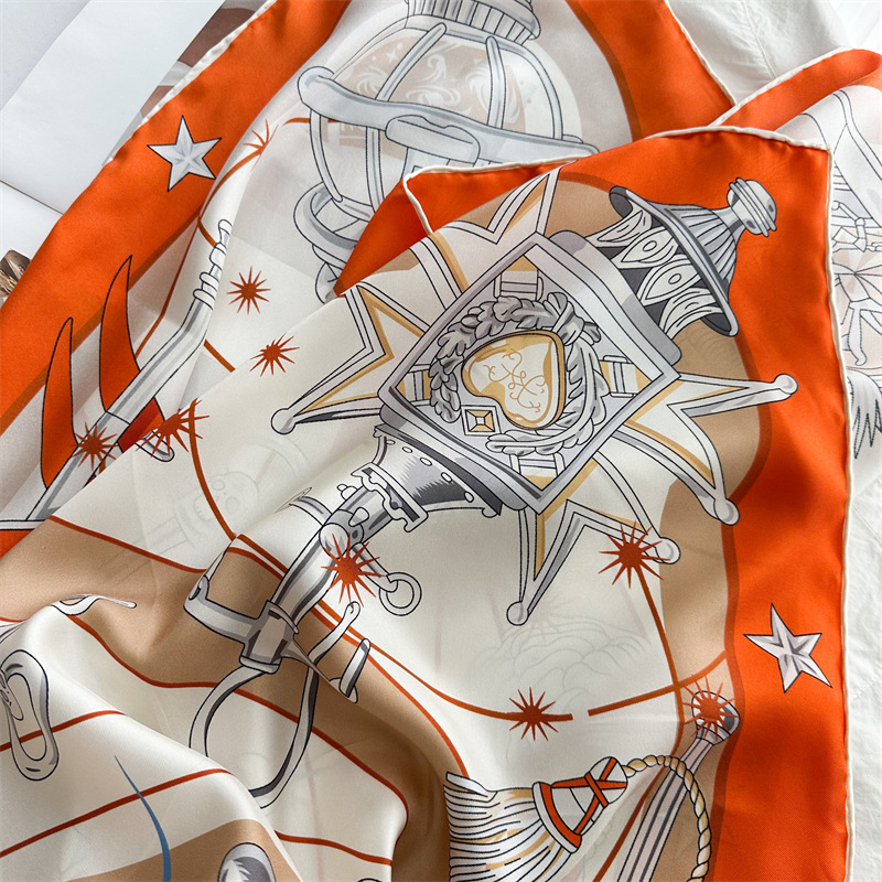 Luxury Brand Scarf Large Silk  - огляд і ціна Travel Accessories Luxury