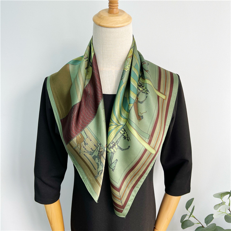 65CM Green Silk Scarf Luxury D - огляд і ціна Travel Accessories Luxury